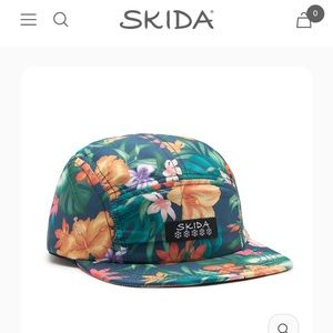 Skida Brim Hat in Party Wave EUC